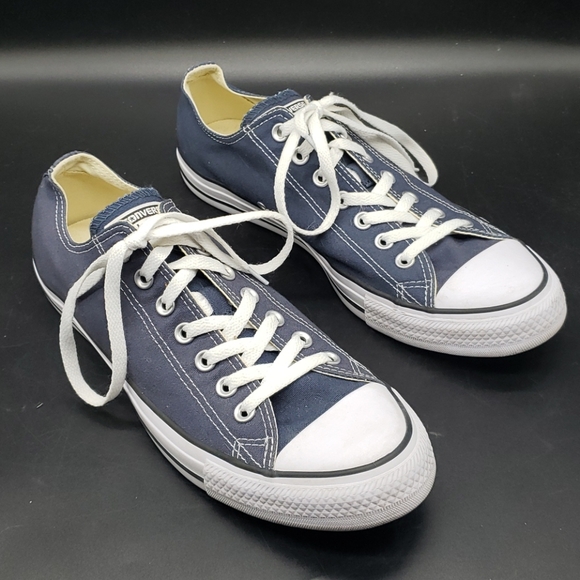 Converse Chuck Taylor All Star Navy Sneakers